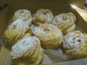 St Joseph's ..eating lots of ZEPPOLE!