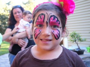 My niece face painted