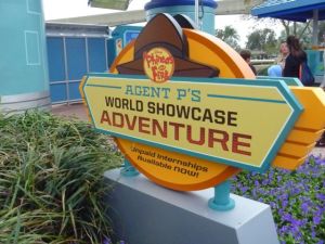 Agen P was a huge hit!  They spent a lot of time doing these all over the showcase.