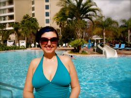 Yea yea.. My ONLY bathing suit shot ever, because I love my new suit from JCrew and the pool was so beautiful!  I wanna be back!